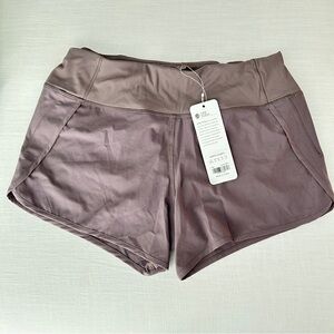 CRZ YOGA. Sports Shorts. Lunar Rock. Size Small